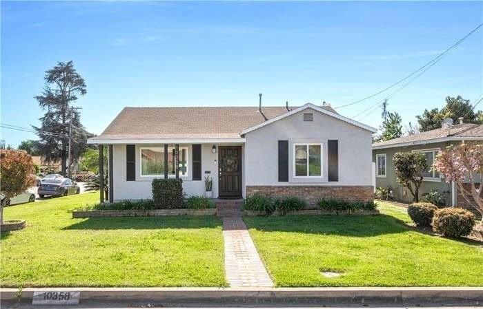 10358 Trabuco St - Photo 2 of 20
