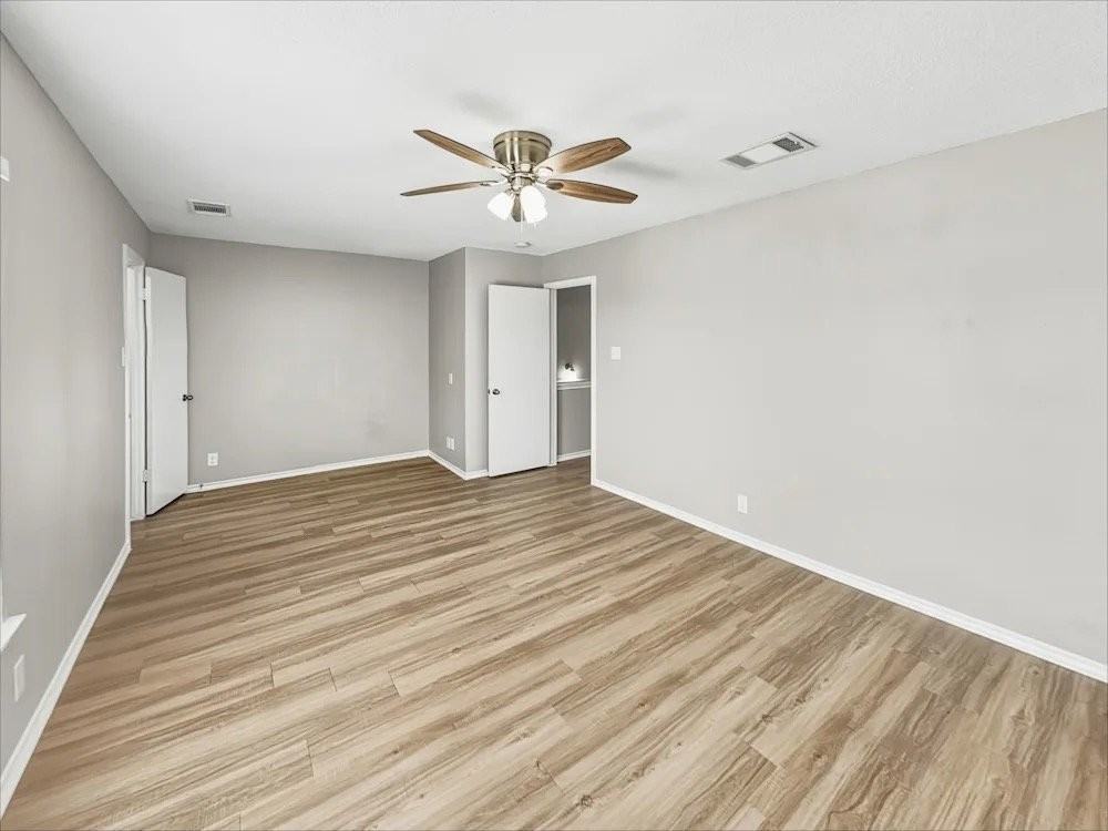 1450 Comfort St - Photo 3 of 20