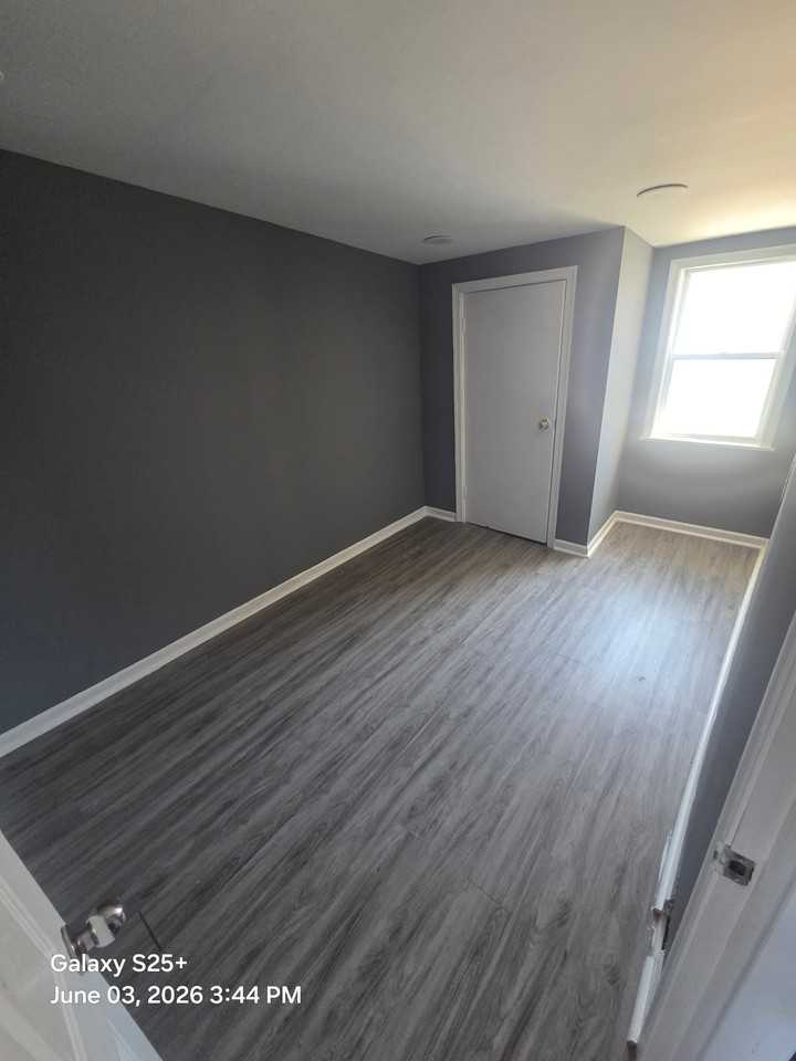 944 Cantrell St - Photo 6 of 8