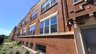 904 W 68th St #2 - Photo 1 of 1
