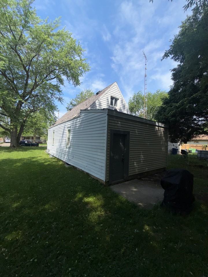 3618 Branch Rd - Photo 7 of 20