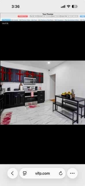 18 Grandview Ave #1 - Photo 2 of 15