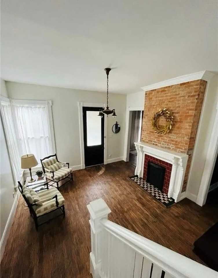 35 W Mcpherson St - Photo 4 of 14