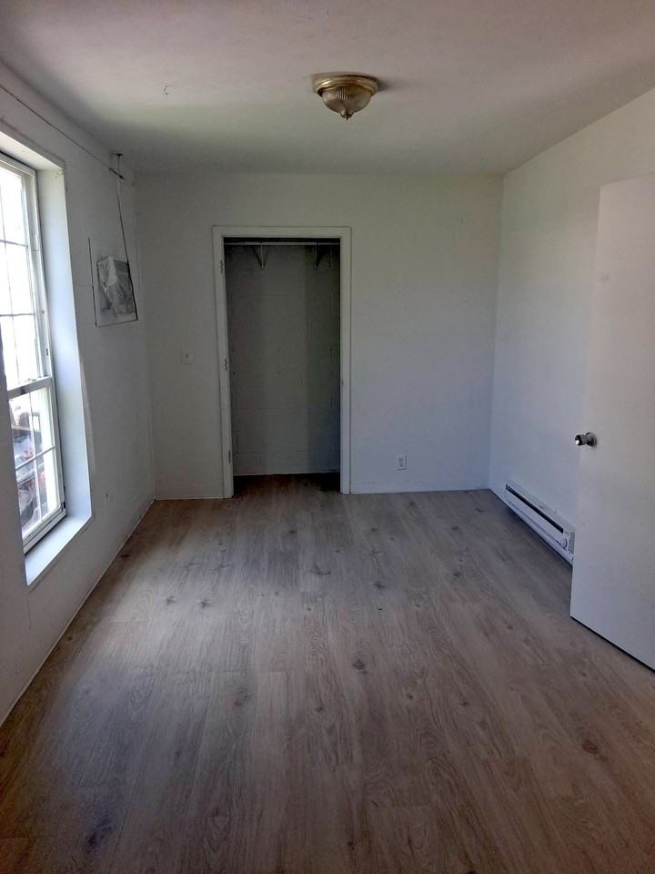 2952 7th Ave - Photo 5 of 6