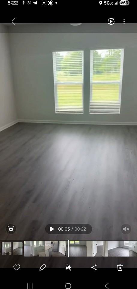 2117 Clarke Ave - Photo 6 of 10