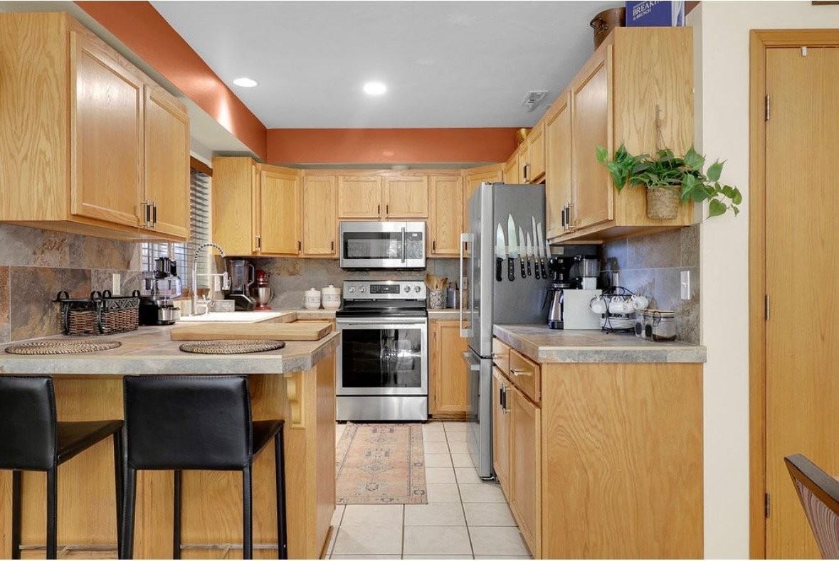 2653 Hawkins Ln #2653 - Photo 6 of 20
