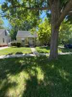 featured image of 411 W Marengo Ave