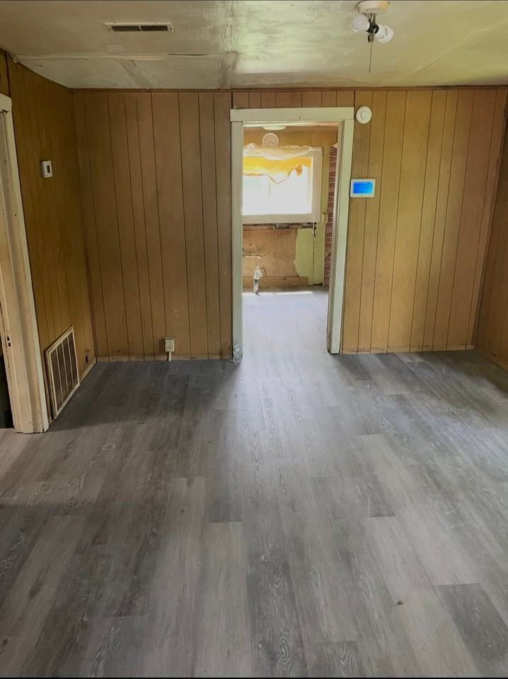 3720 Walnut Ave - Photo 3 of 7