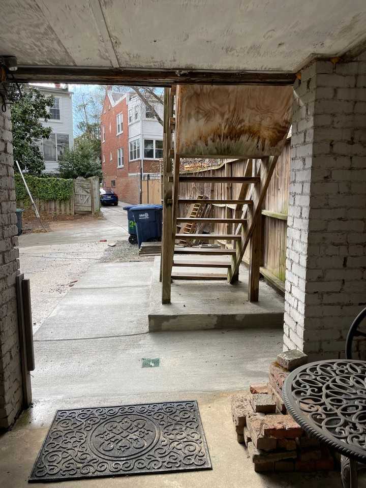 2414 37th St Nw - Photo 2 of 17