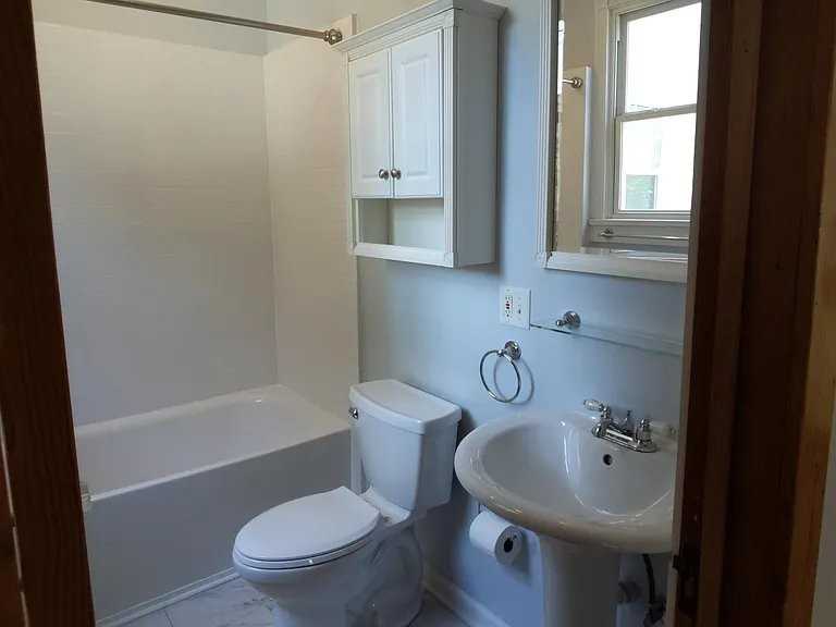 3725 Cleveland Ave - Photo 5 of 14