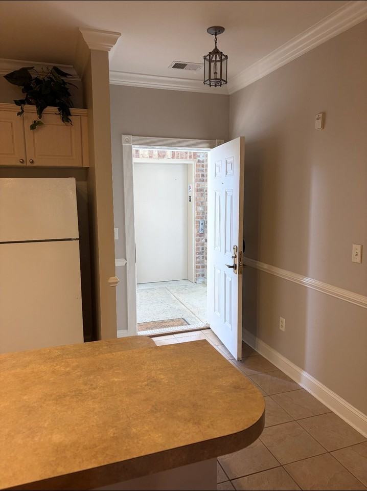 4828 Magnolia Lake Dr #203 - Photo 6 of 14