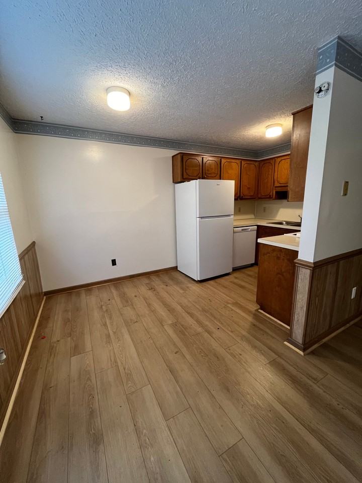 154 Kentuck Rd #57 - Photo 3 of 8