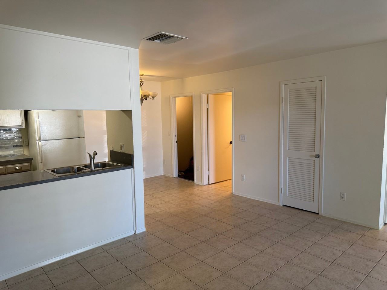 1801 W Victory Blvd #109 - Photo 2 of 12
