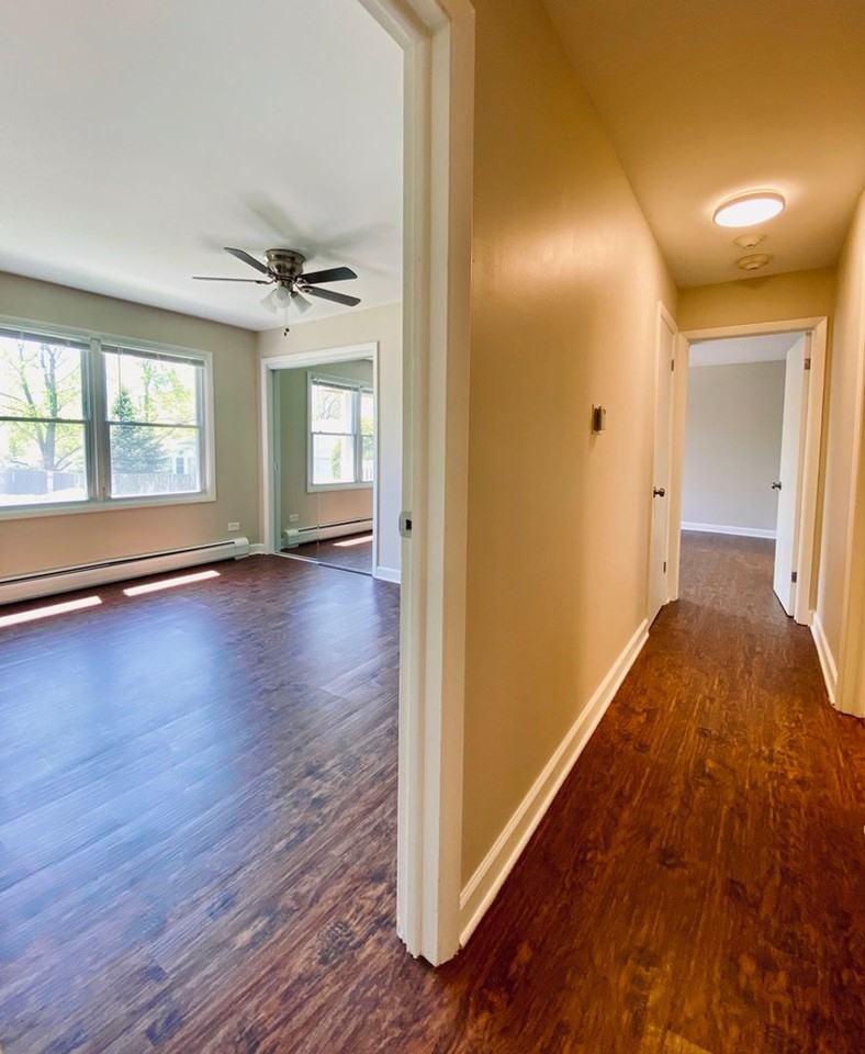 Maple Apts - Photo 4 of 32
