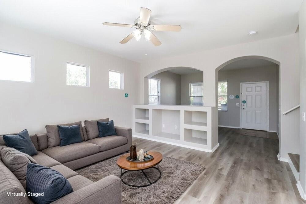 3917 W Minton St - Photo 4 of 20