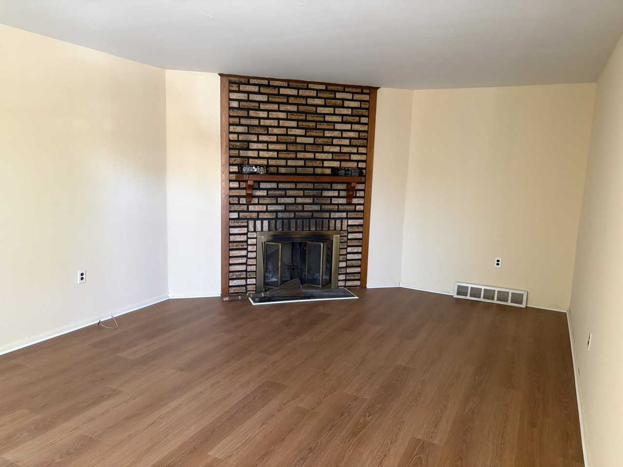 1414 Whitpain Hls #1414 - Photo 2 of 18