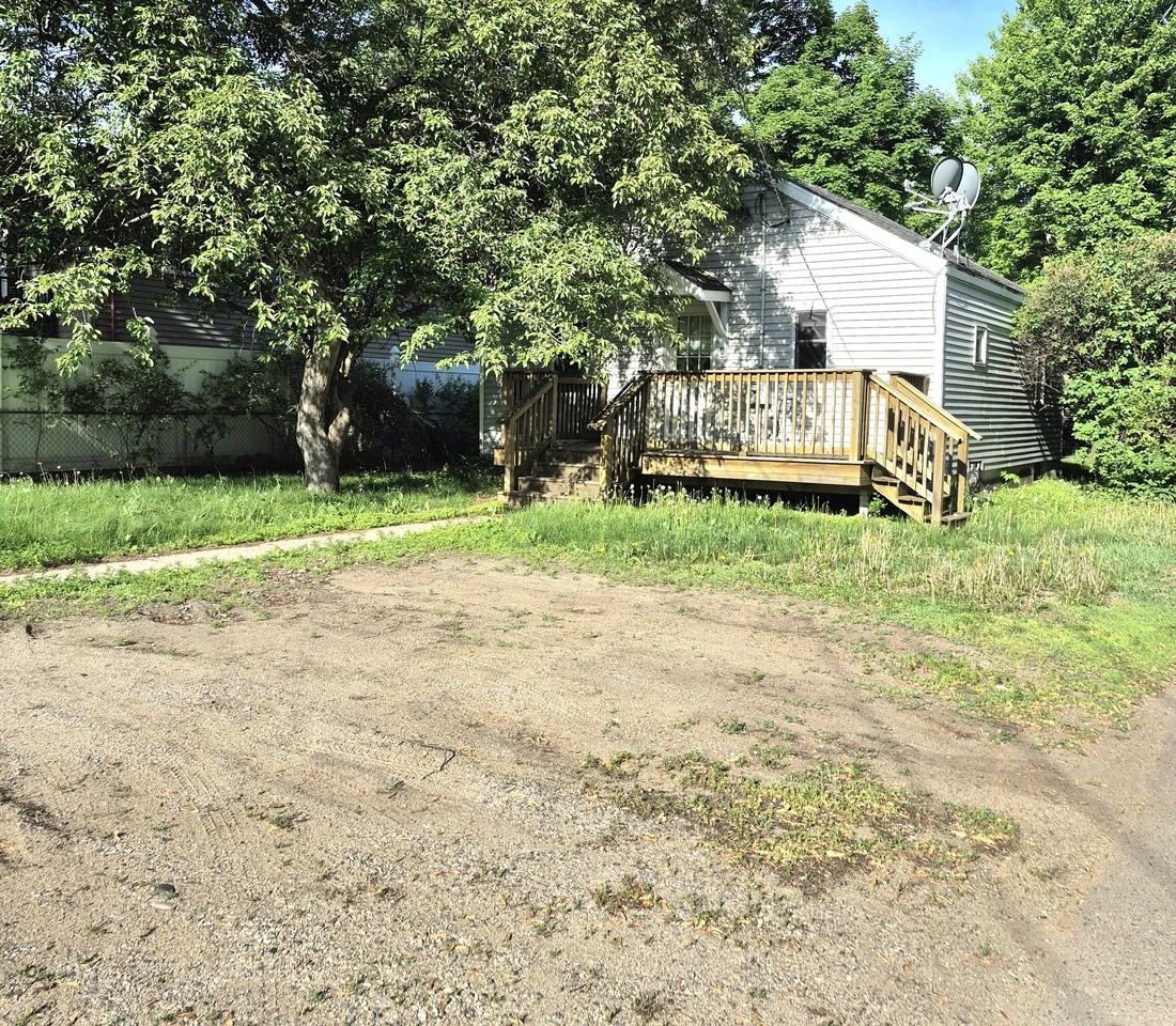240 36th Ave N #NA - Photo 5 of 10