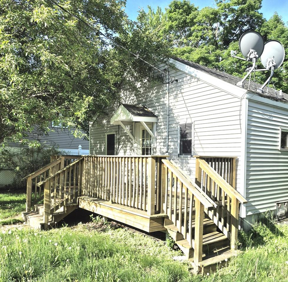 240 36th Ave N #NA - Photo 6 of 10