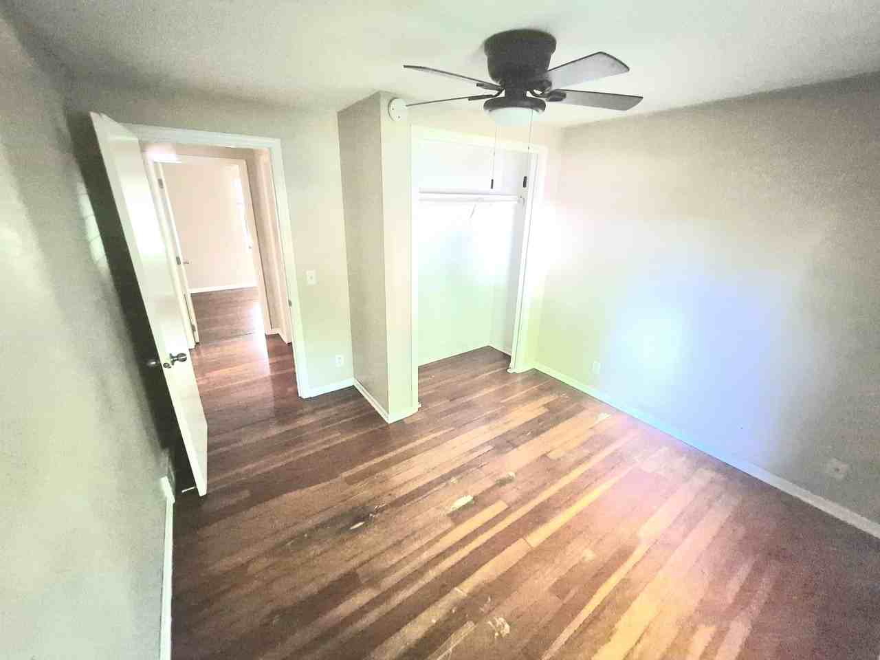 240 36th Ave N #NA - Photo 7 of 10