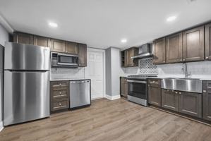 featured image of 206 Ann St #A
