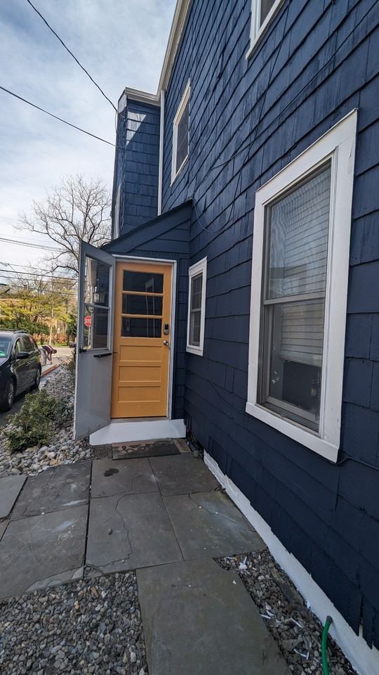 206 Ann St #A - Photo 3 of 19