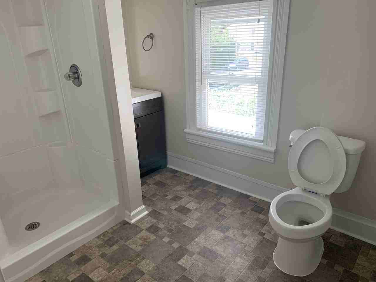 230 Chicago Ave #102 - Photo 4 of 7