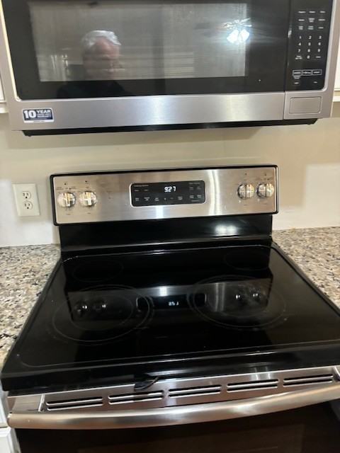 2928 Mulberry Ln #2928E - Photo 6 of 24