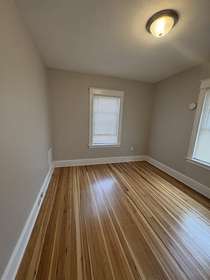 45 Mountain St #2ndFL - Photo 7 of 7