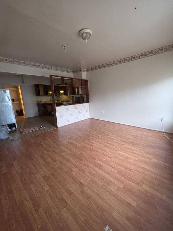 131 Cumberland St #2 - Photo 2 of 8