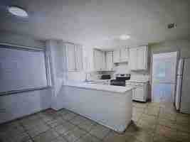 featured image of 1204 Seneca St #NA