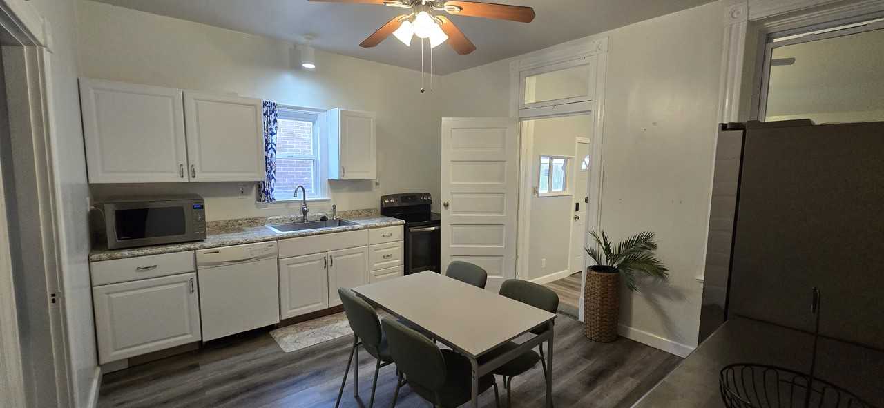 4460 Norfolk Ave #NA - Photo 4 of 14