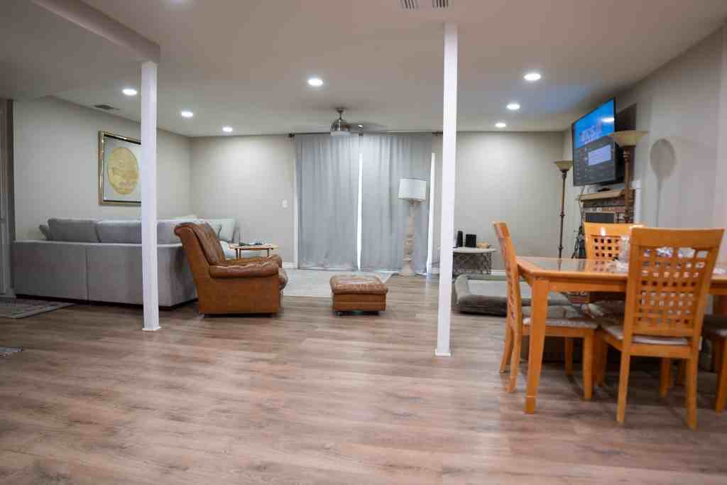 4062 Biscayne St #NA - Photo 3 of 12