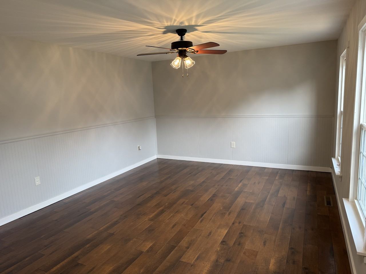 2603 Eisenhower Ct - Photo 2 of 17