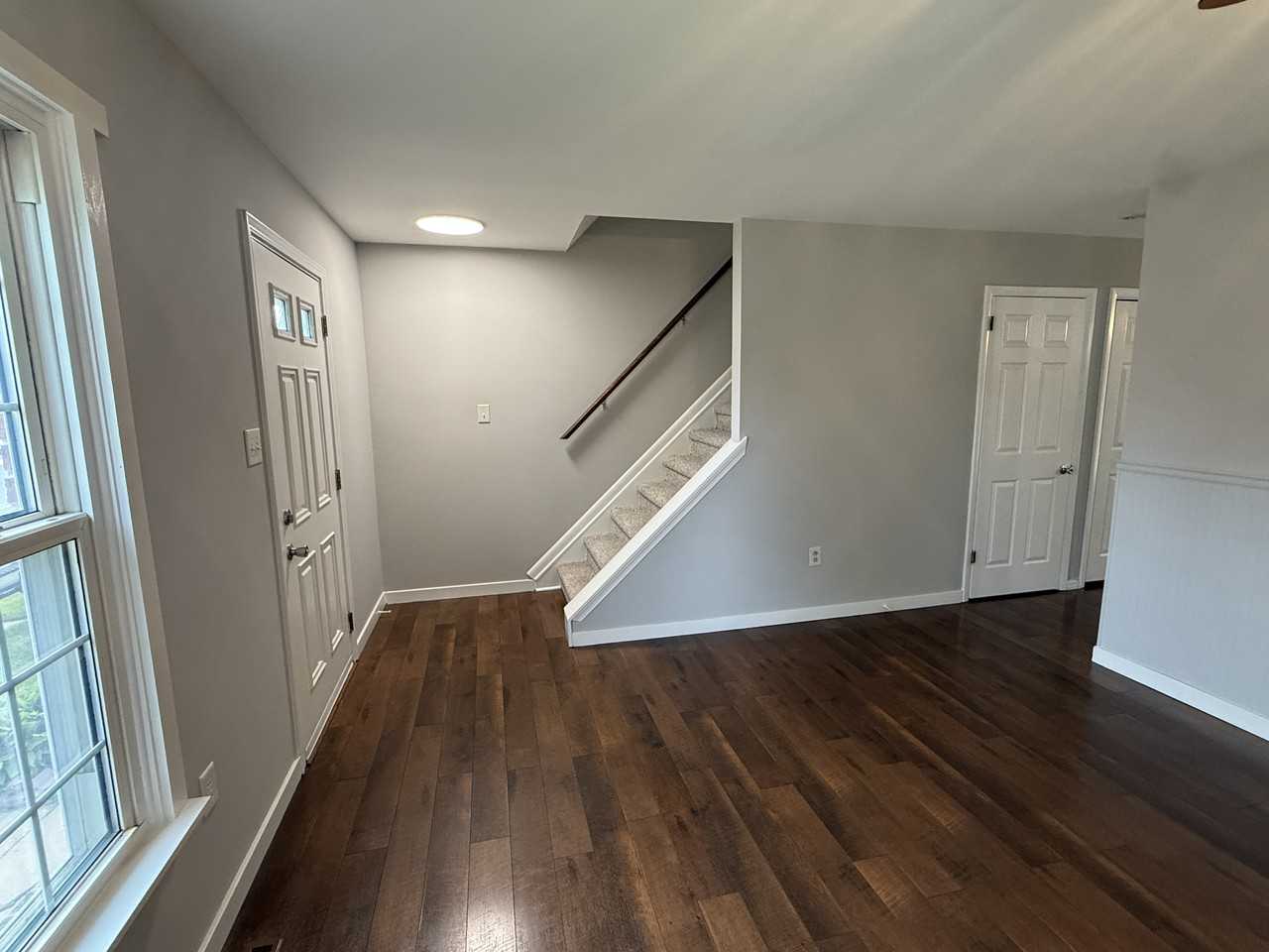 2603 Eisenhower Ct - Photo 3 of 17