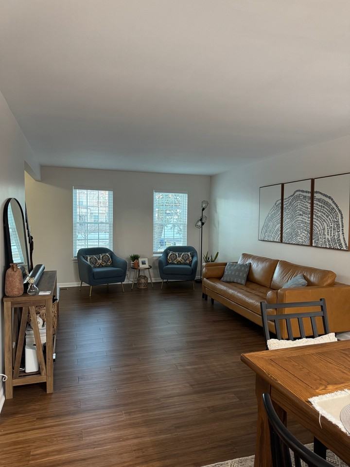 1305 Regent Dr #NA - Photo 4 of 19