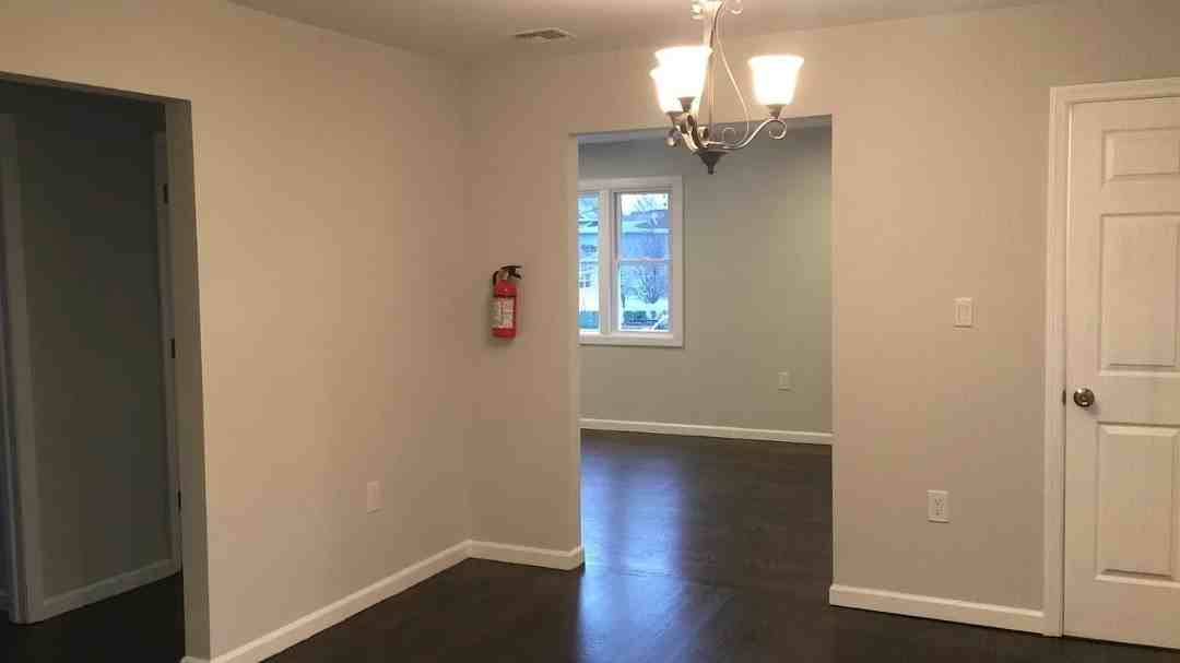 1113 Julia St #2