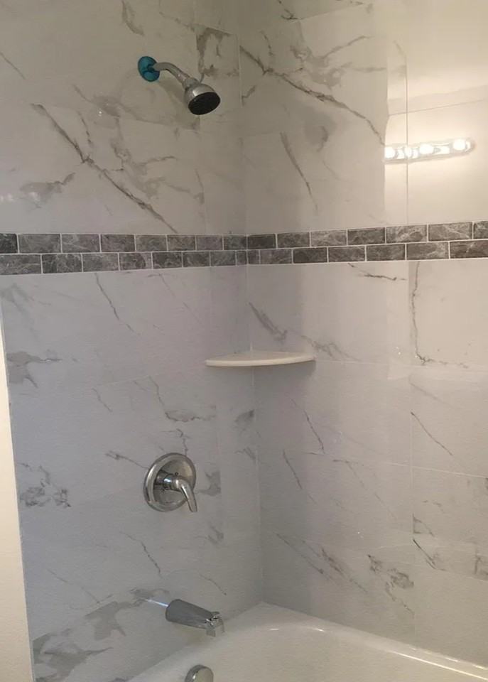 1113 Julia St #2 - Photo 2 of 12