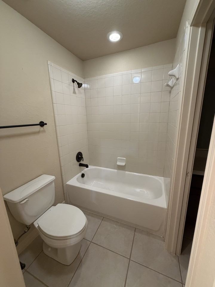 21706 Chaucer Hl #NA - Photo 5 of 20