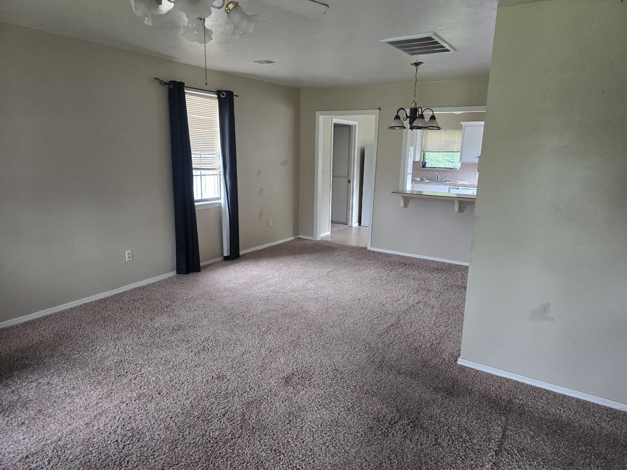 10905 Ne 17th St #NA - Photo 2 of 10