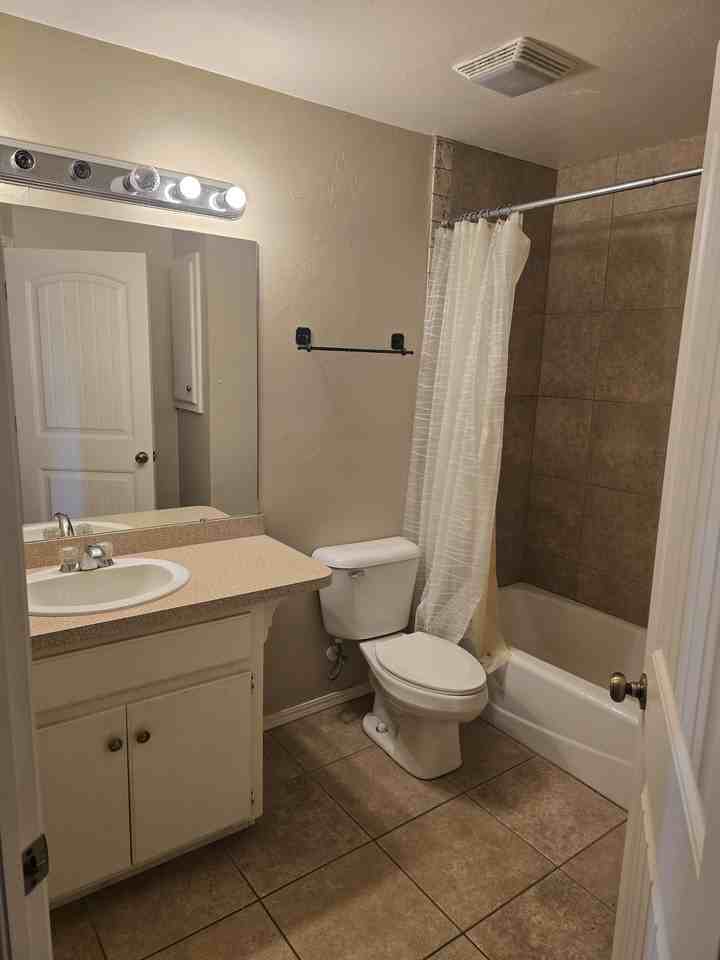 10905 Ne 17th St #NA - Photo 5 of 10