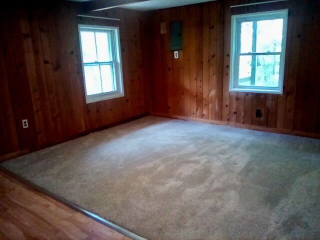 4095 Allen Hill Rd - Photo 2 of 11