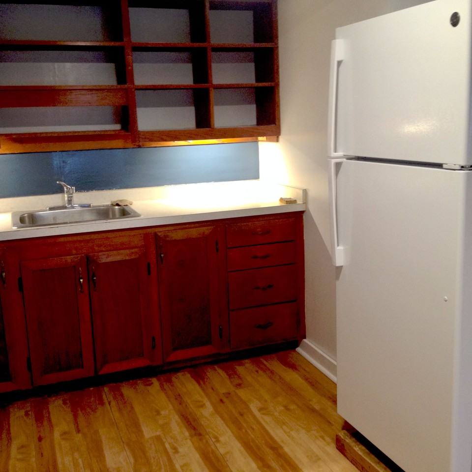 4095 Allen Hill Rd - Photo 3 of 11