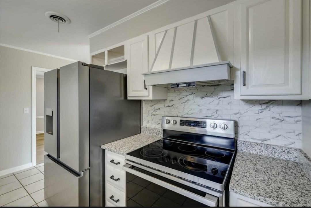 3318 Westcliffe Ct #NA - Photo 6 of 15
