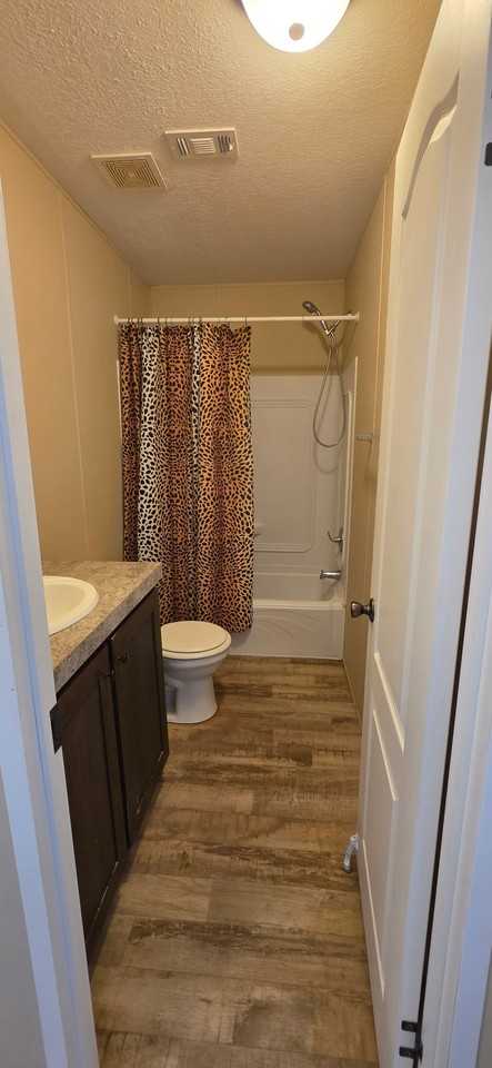 1048 Andrea Ln #NA - Photo 2 of 6
