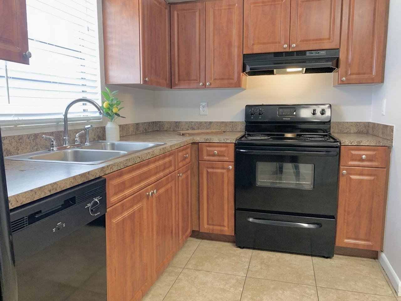 5113 S Clarice Ct #5113A - Photo 6 of 24