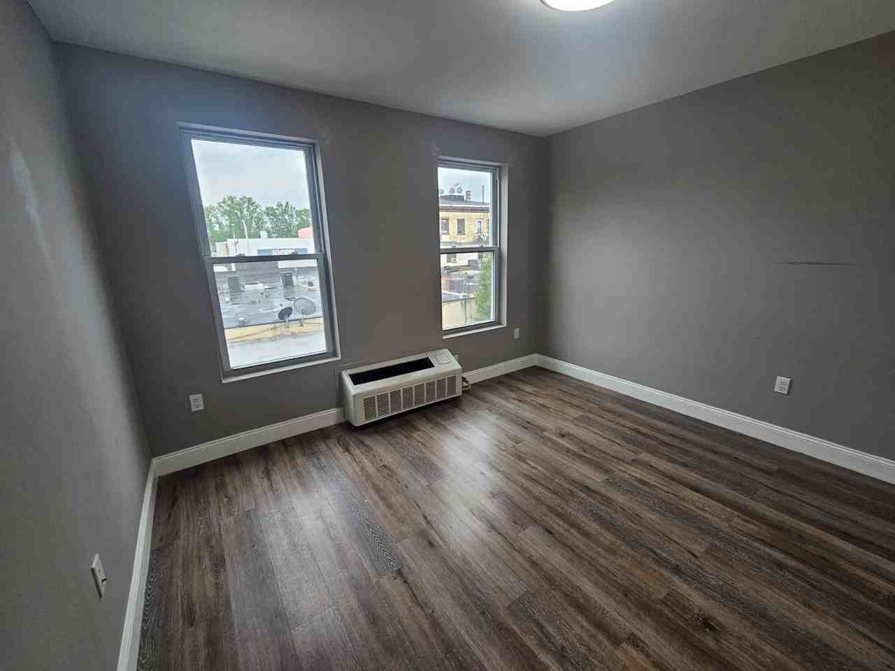 20 Canfield St #3 - Photo 7 of 10