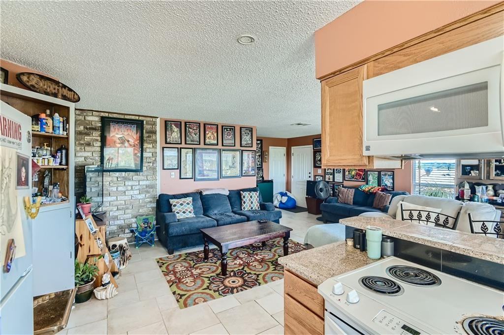21423 Patton Ave #B - Photo 5 of 15