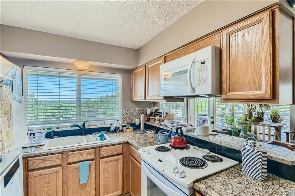 21423 Patton Ave #B - Photo 6 of 15