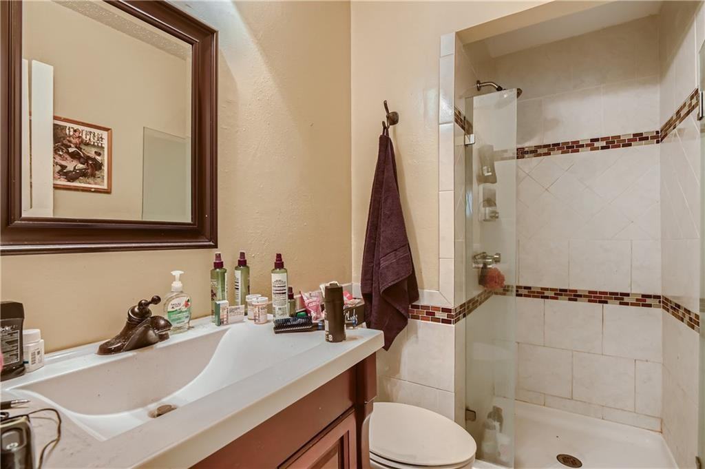 21423 Patton Ave #B - Photo 7 of 15