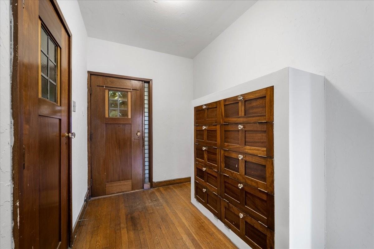 342 S Highland Ave #11B - Photo 2 of 17